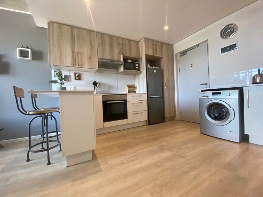 1 Bedroom Property for Sale in Woodstock Western Cape